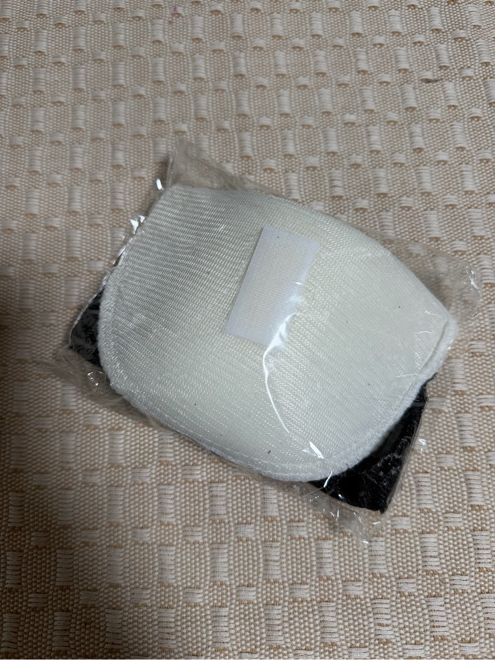 Shoulder Pads - Picture 2 of 4